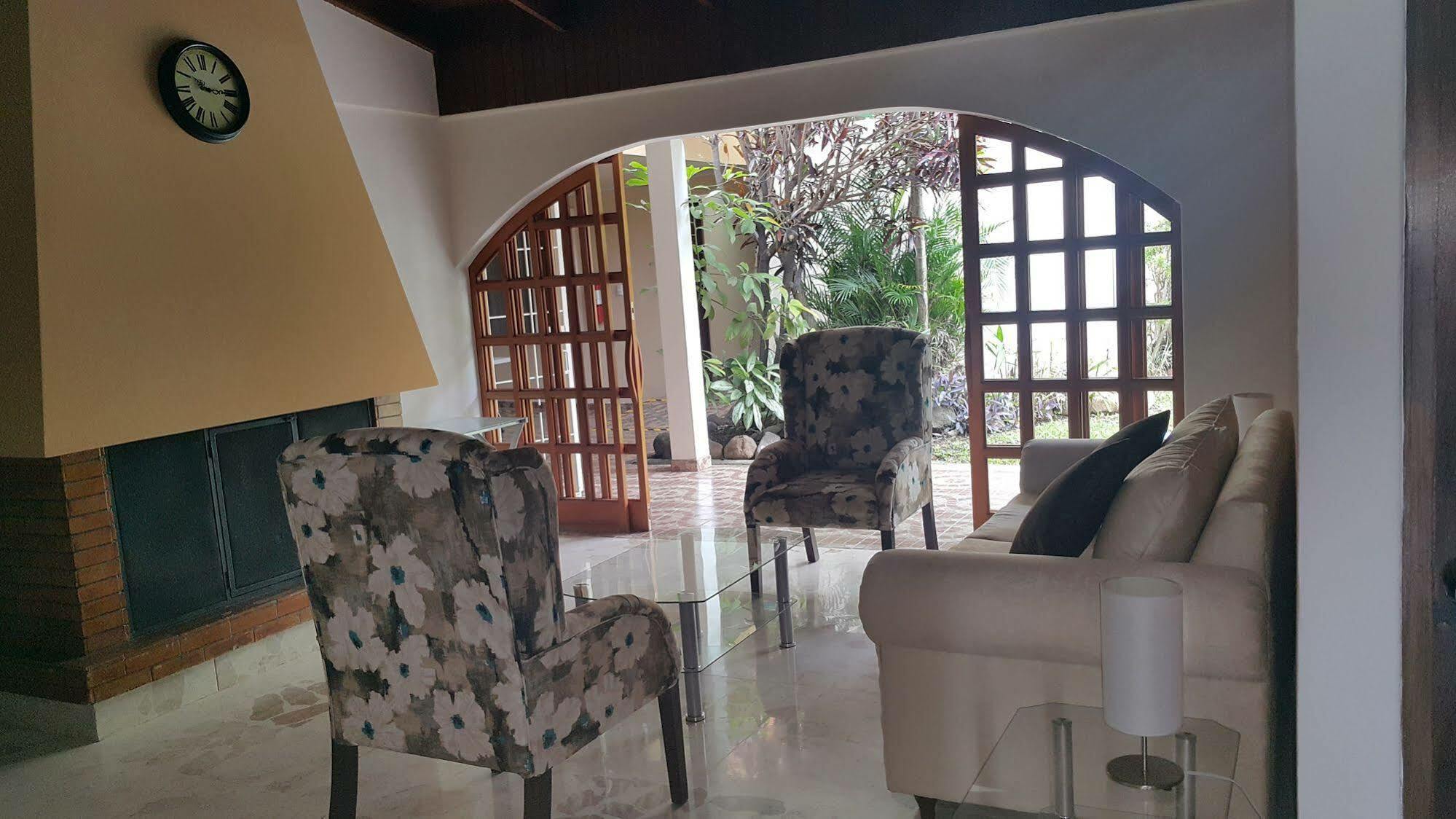 Hotel Portal Colonial سان هوزيه المظهر الخارجي الصورة