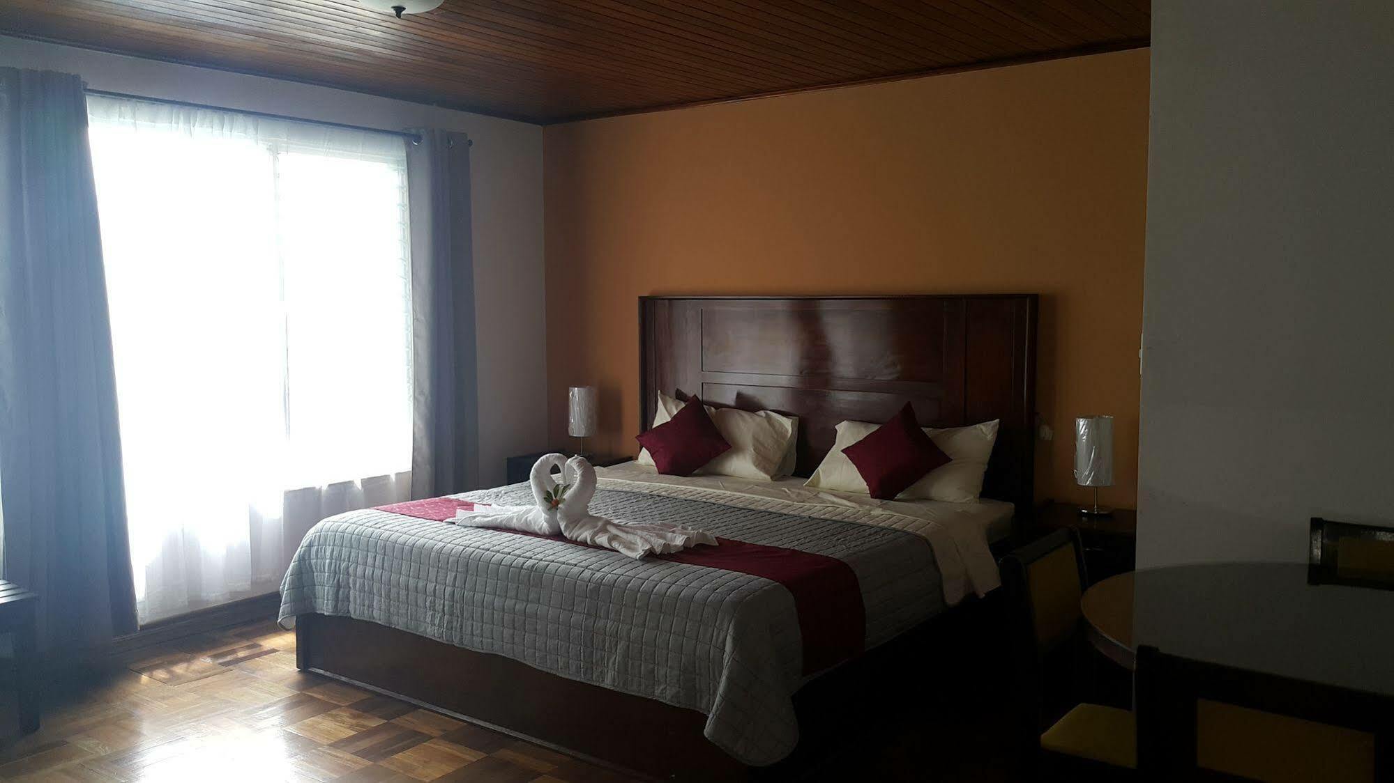 Hotel Portal Colonial سان هوزيه المظهر الخارجي الصورة